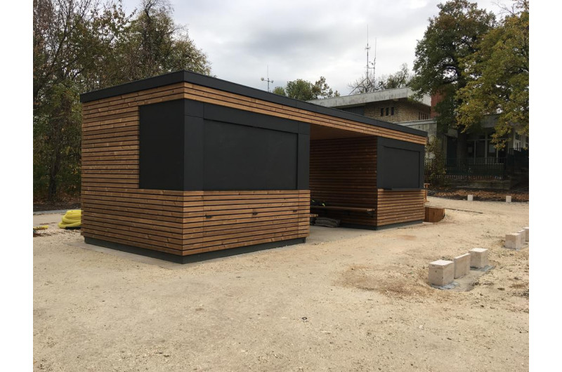 TR-THW-10&10 - Büfé pavilon esőbeállóval TR-THW-10&10 - Büfé pavilon esőbeállóval