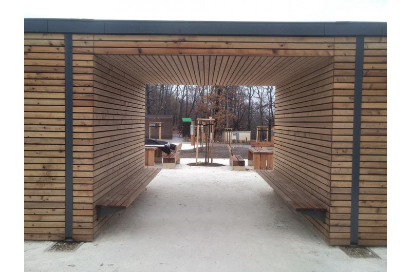 TR-THW-10&10 - Büfé pavilon esőbeállóval TR-THW-10&10 - Büfé pavilon esőbeállóval