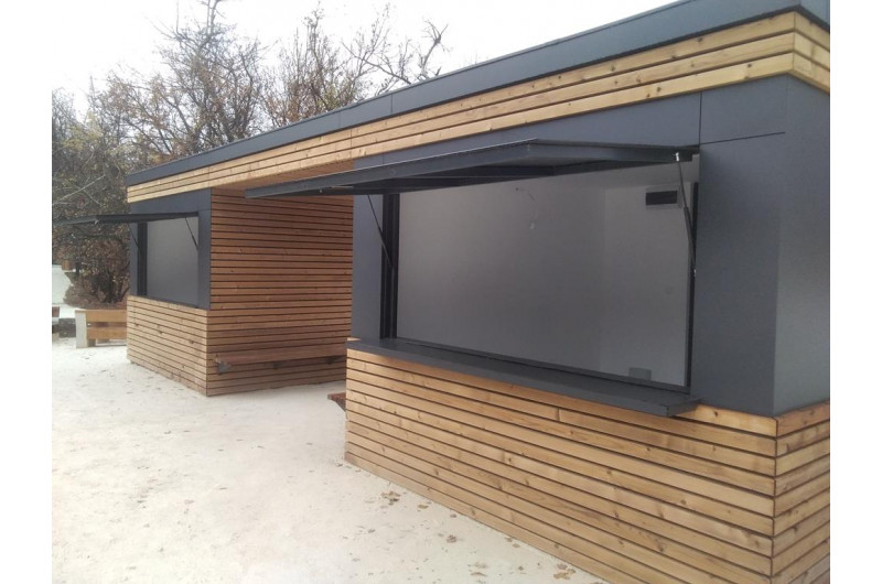 TR-THW-10&10 - Büfé pavilon esőbeállóval TR-THW-10&10 - Büfé pavilon esőbeállóval